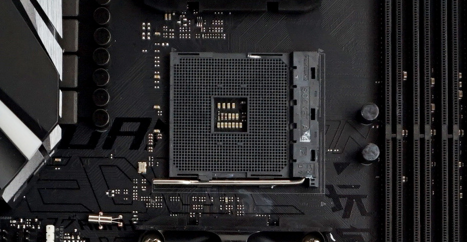 Intel vs AMD Workstation Motherboards