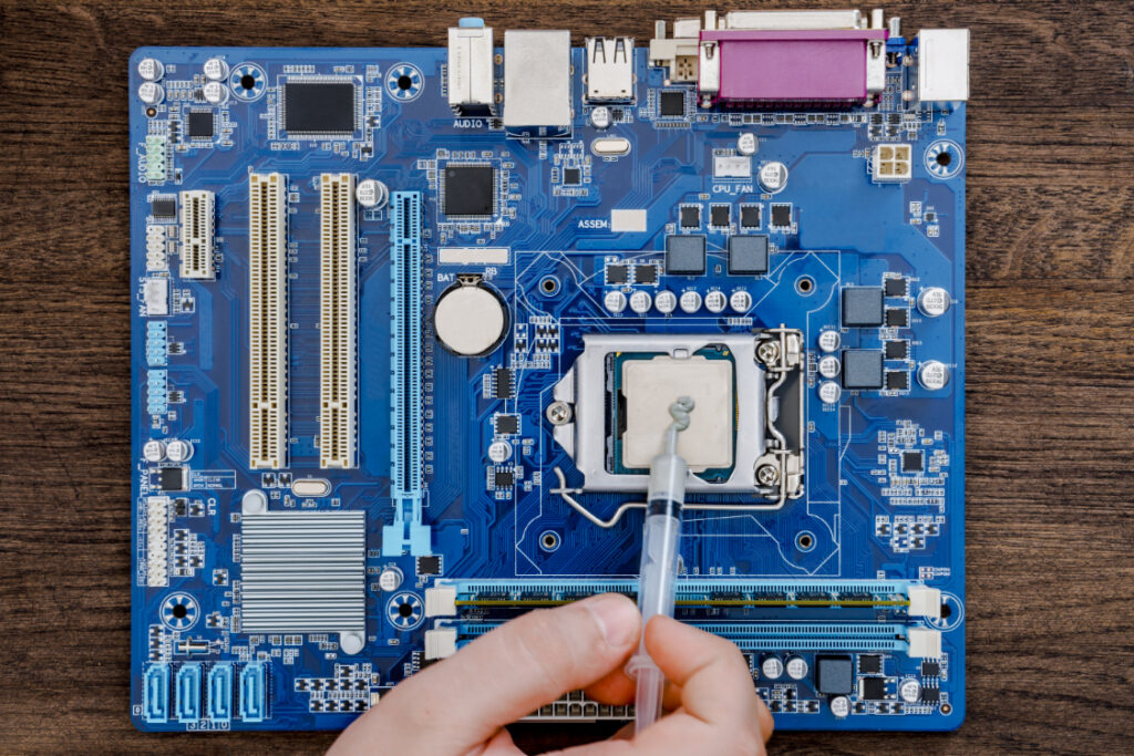 Does Motherboard Come With Thermal Paste?